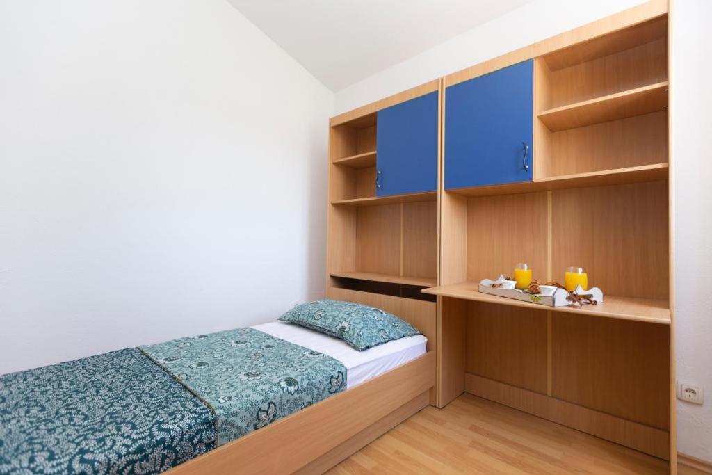 Apartman Gracia Kaštela Buitenkant foto